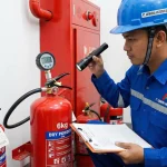 tabung pemadam kebakaran